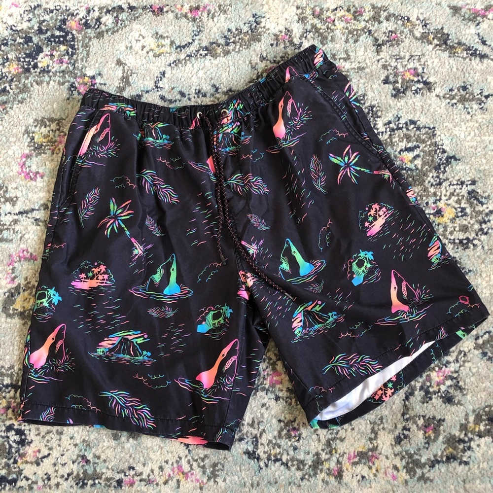 Men’s empyre board shorts XL